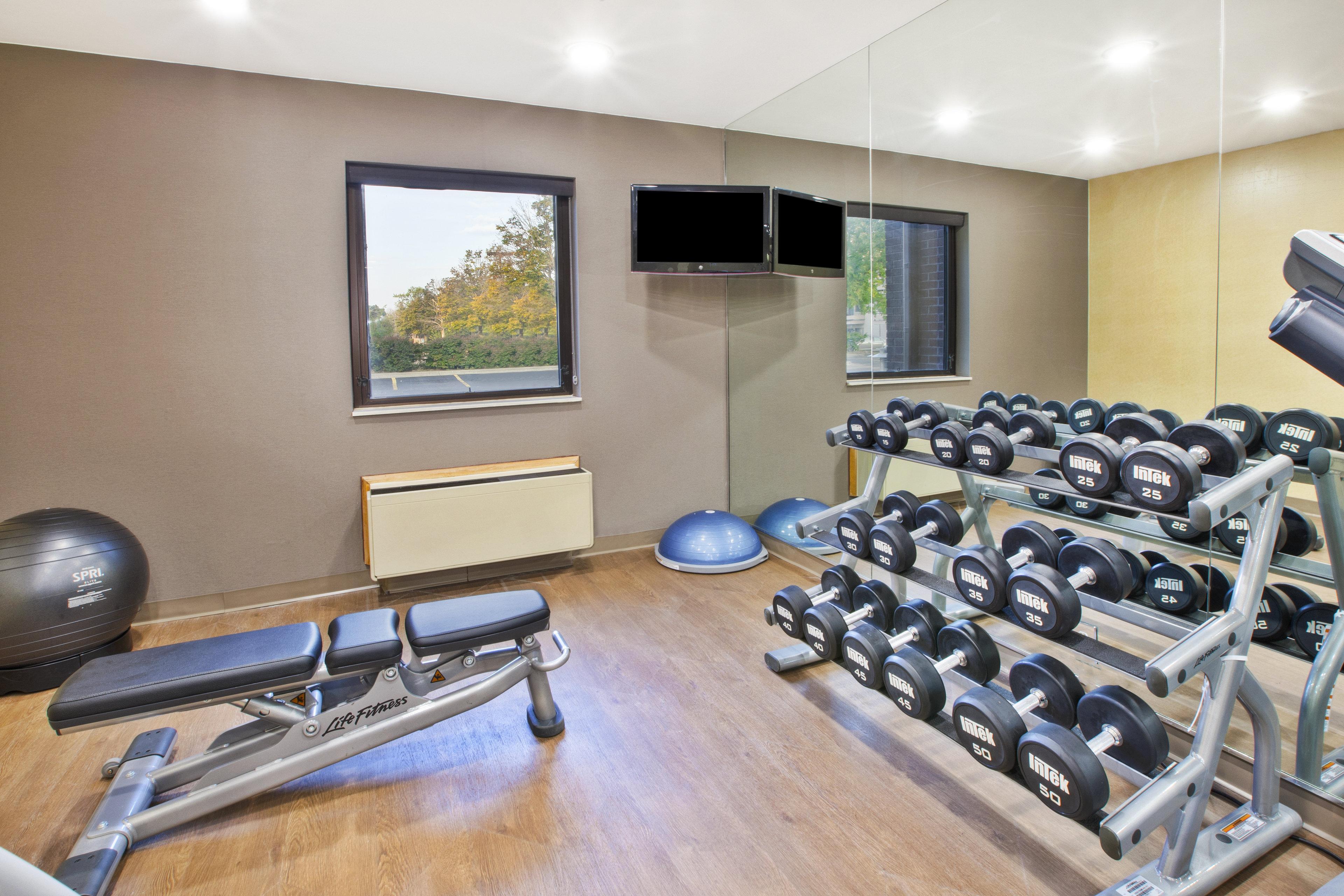 Holiday Inn Express Detroit-Warren/General Motors Technology Center By Ihg Εξωτερικό φωτογραφία