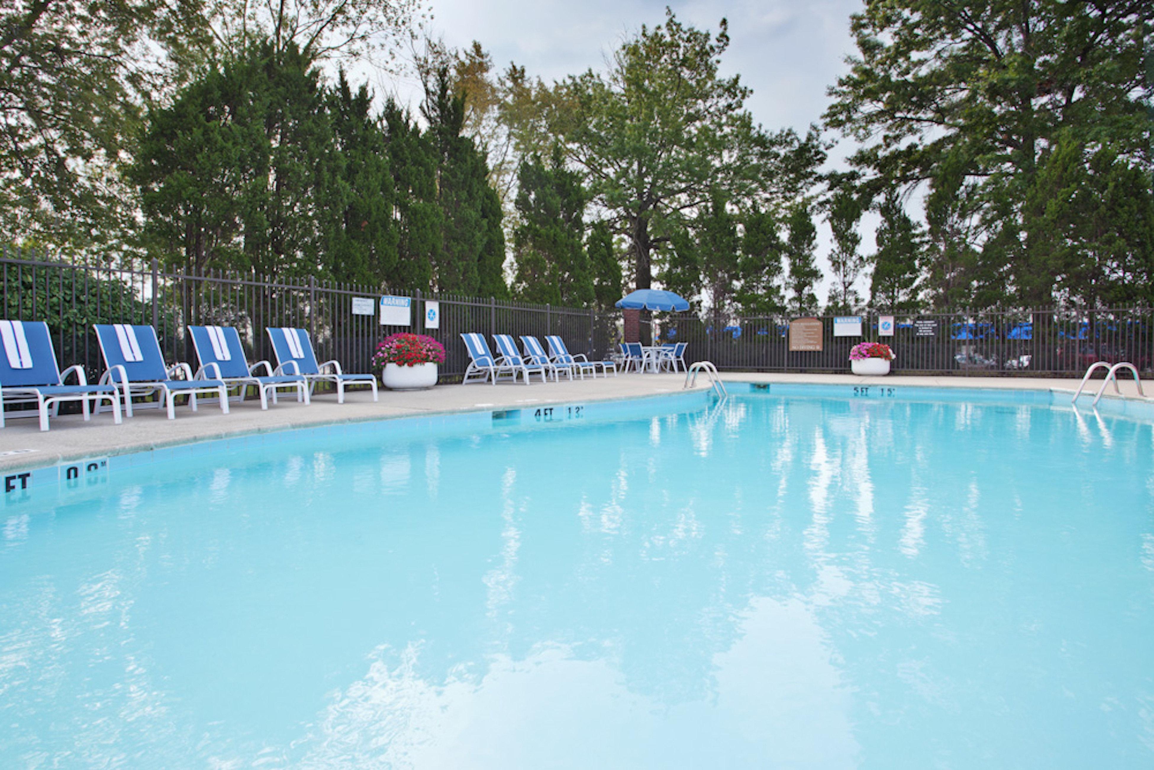 Holiday Inn Express Detroit-Warren/General Motors Technology Center By Ihg Εξωτερικό φωτογραφία